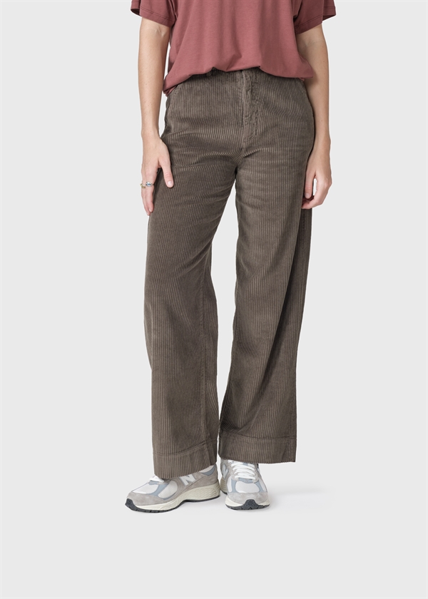 Klitmøller Collective - Lydia Jumbo Corduroy Pants - Taupe